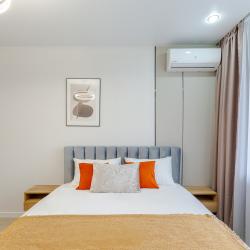 Фото Отель RentPlaza на улице Луначарского 3