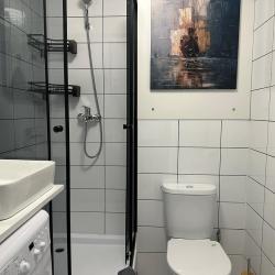 Апартаменты студия Каштановая 9