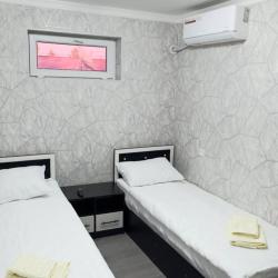 Фото Parvona Hostel (Парвона Хостел)