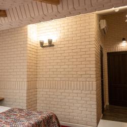 Номер стандарт с 1 двуспальной кроватью (мансарда)