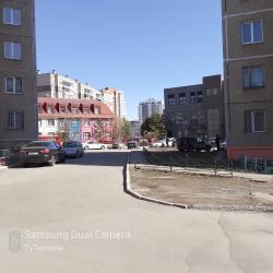Фото Апартаменты на улице Братьев Кашириных