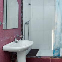 Комната стандарт с 1 двуспальной кроватью