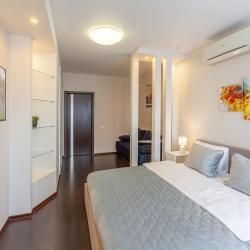 Фото Отель RentPlaza (РентПлаза) на улице 5 просека 99А