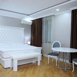 Фото Отель Grand Hotel Kapan (Гранд )