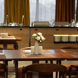 Фото Отель Almaty ()