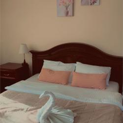 Комната стандарт с 1 двуспальной кроватью и видом на реку