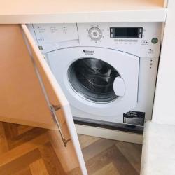 2-комнатный номер полулюкс с 1 двуспальной кроватью