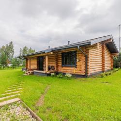 Фото Отель Коттедж в поселке Разливы 1, дом 8А