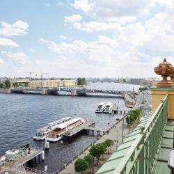 Двухкомнатный люкс с террасой