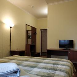 Номер стандарт с 1 двуспальной кроватью