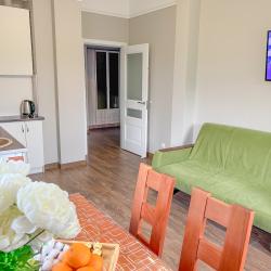 2-комнатные апартаменты люкс Balt-Apartments Pionerskii 17 с двумя спальнями