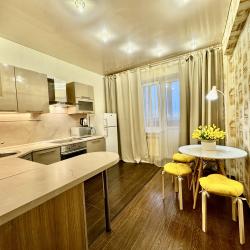 Фото Апартаменты на улице Курчатова 76