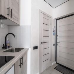 Апартаменты студия Апартаменты на Эйнштейна 4 с 2 односпальными кроватями