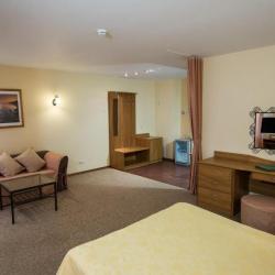 Фото Отель Загородный клуб Дача