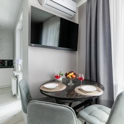 Фото Апартаменты на улице Петра Полушкина 4