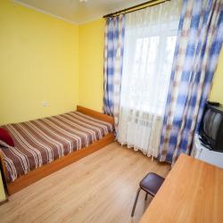 Номер стандарт с 1 двуспальной кроватью