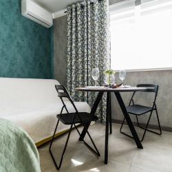 Фото Отель LetoApart (ЛетоАпарт) на улице Вербовая 7-10