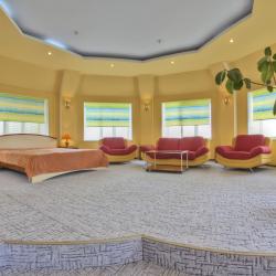 Апартаменты улучшенные Республика Крым, г.Алушта, п.Утес, ул Гагариной 2025