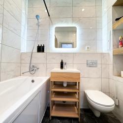 Фото Отель Мама, я Дома на улице 121-й стрелковой дивизии