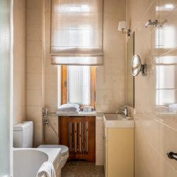 Номер комфорт с 1 двуспальной кроватью