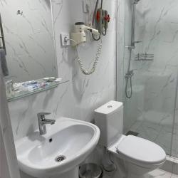 Номер стандарт с 1 двуспальной кроватью