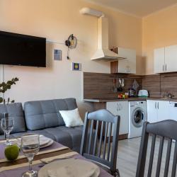 Фото Apartments J&N Ленинградский (Апартаменты ДжейЭн)