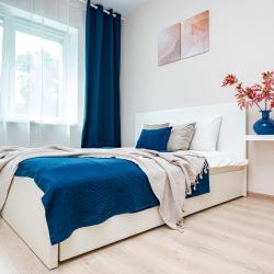 Апартаменты улучшенные Г.Пермь ул.Революции д.48б кв.24