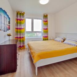 Фото Апартаменты на улице Курчатова 25/2