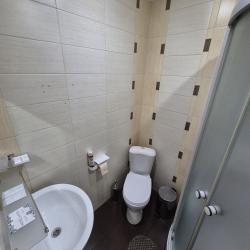 Номер стандарт с 1 двуспальной кроватью