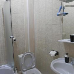 Комната люкс комфорт с 1 двуспальной кроватью