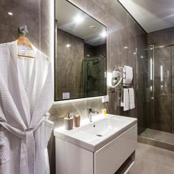 Номер стандарт с 1 двуспальной кроватью