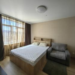 Фото Отель Holiday House (Холидей Хаус)
