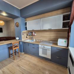 6-местные апартаменты люкс 30 Лет Победы 50