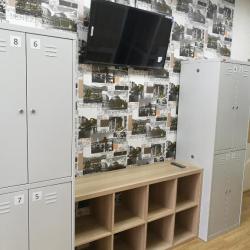 Кровать в 8-местном общем мужском номере