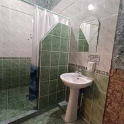 Номер стандарт с 1 двуспальной кроватью