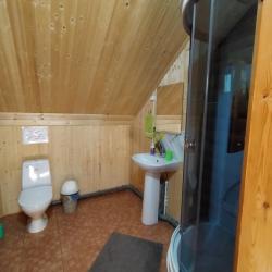 Номер стандарт семейный с 2 односпальными и 1 двуспальной кроватью