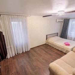 Фото Апартаменты на улице Суворова 151