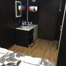 Комната стандарт с 1 двуспальной кроватью