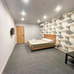 VeryHotel — 1e03a74dc955624bb4dff7d9c702500f