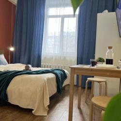 Фото Отель Диван и чемодан на Ватутина