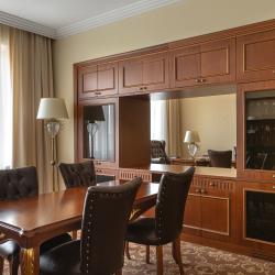 Фото Отель President Hotel (Президент)