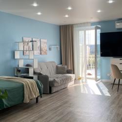 Фото Апартаменты на улице Колесова 11