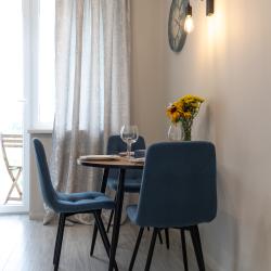 Фото Отель LovelyHome 39 (ЛавлиХоум 39) на улице Гептнера 11