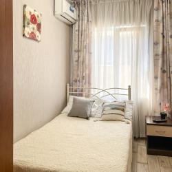 Комната эконом с 1 двуспальной кроватью (удобства на этаже)