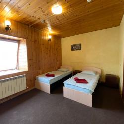 Номер стандарт с 2 односпальными кроватями