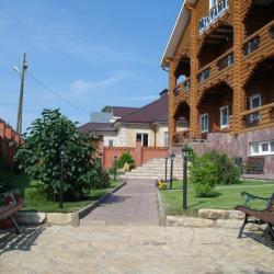 Фото Отель Мустанг