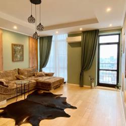 Фото Апартаменты на улице Меридианная 1