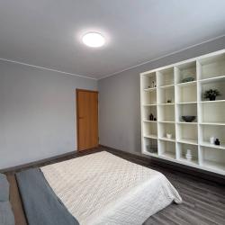 Фото Апартаменты на улице Ольги Жилиной 31