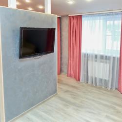 Комната полулюкс с 1 двуспальной кроватью