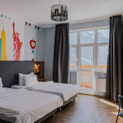 2-местный номер в блоке Extra Space с балконом и видом на горы